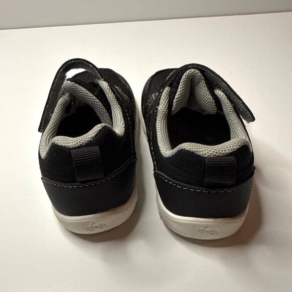 See Kai Run Black Gray Toddler Sneakers 6 Hook and Loop Non-Slip Sole Durable - Picture 3 of 6